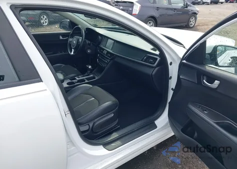 2018 Kia Optima S z USA, uszkodzony, nr VIN 5XXGT4L36JG233495